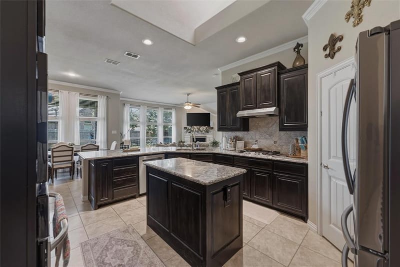 2955 Geneva Drive, Grand Prairie TX 75054 - Photo 4