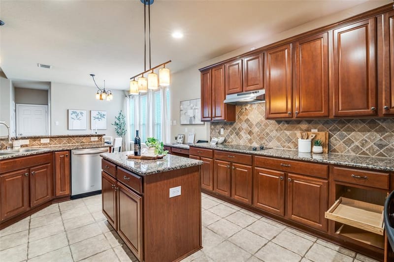 1318 Coastal Drive, Garland TX 75043 - Photo 11