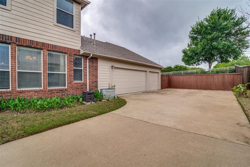 1318 Coastal Drive, Garland TX 75043 - Photo 25
