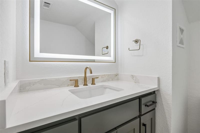 2401 Chimney Hill Drive, Arlington TX 76012 - Photo 30