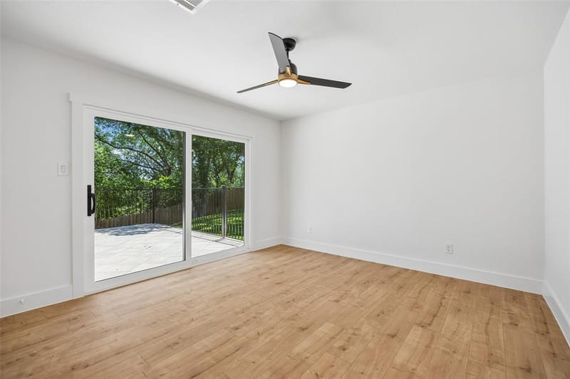 2401 Chimney Hill Drive, Arlington TX 76012 - Photo 34