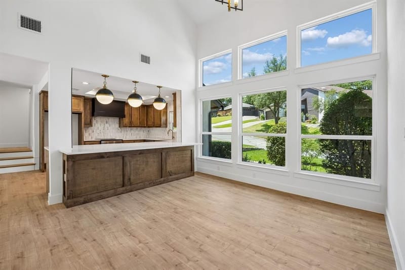 2401 Chimney Hill Drive, Arlington TX 76012 - Photo 14
