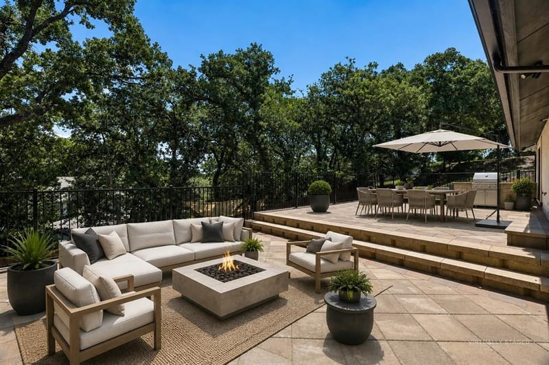 2401 Chimney Hill Drive, Arlington TX 76012 - Photo 4