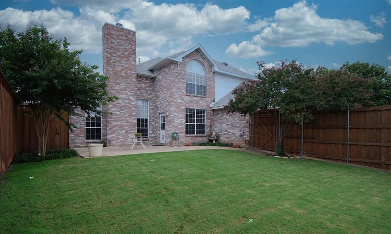 1685 Shannon Drive, Lewisville TX 75077 - Photo 14