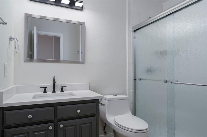 7206 Forestwind Court, Arlington TX 76001 - Photo 30