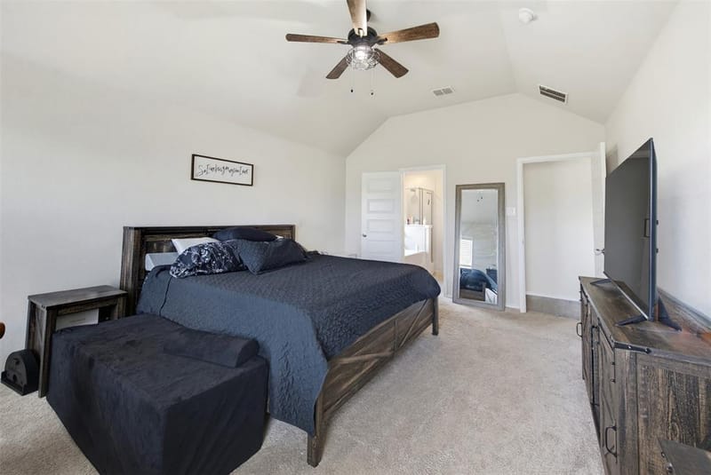 105 Cheryl Drive, Keene TX 76059 - Photo 24
