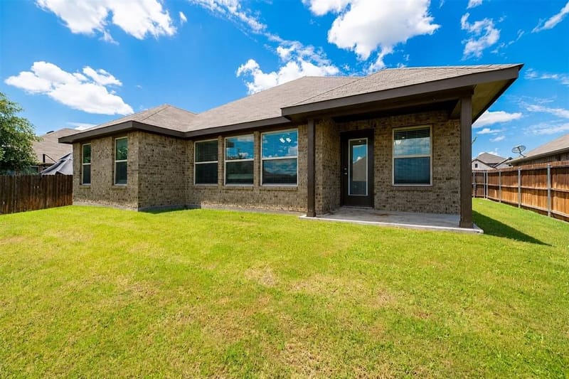 105 Cheryl Drive, Keene TX 76059 - Photo 29