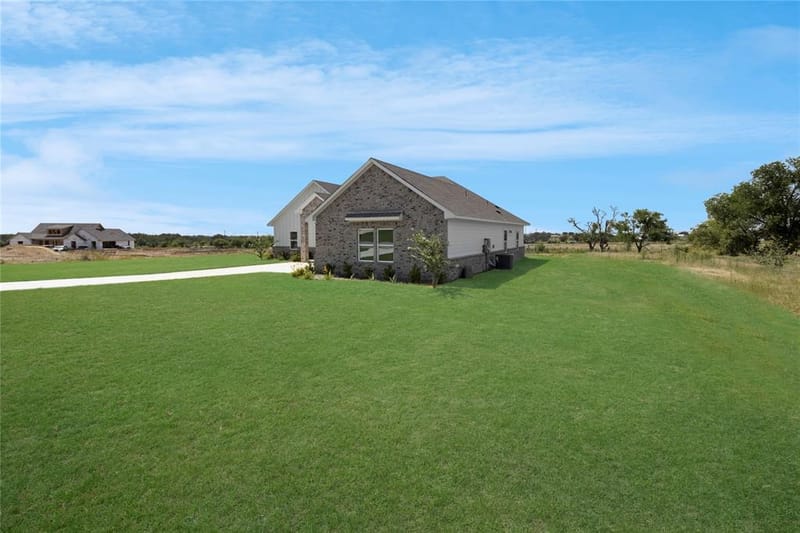 1020 Don Eve Court, Azle TX 76020 - Photo 9
