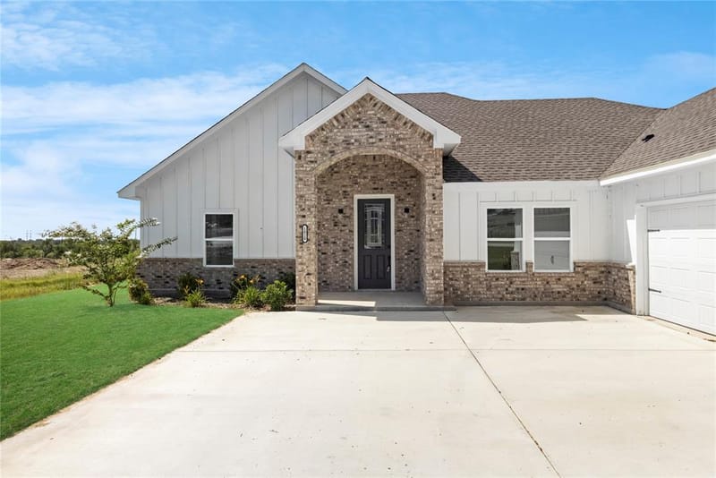 1020 Don Eve Court, Azle TX 76020 - Photo 11