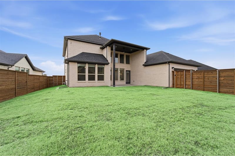 1717 Blossom Trail, Mesquite TX 75181 - Photo 5