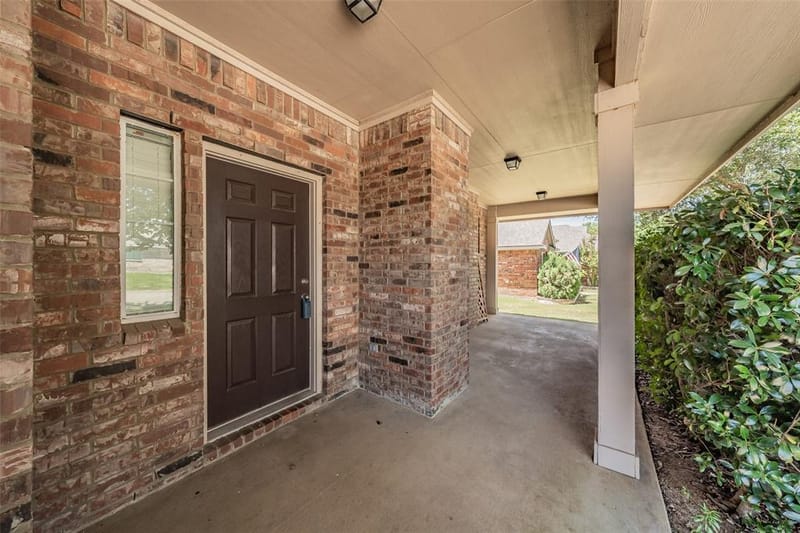 600 Beeman Drive, Arlington TX 76002 - Photo 2