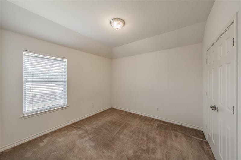 600 Beeman Drive, Arlington TX 76002 - Photo 32