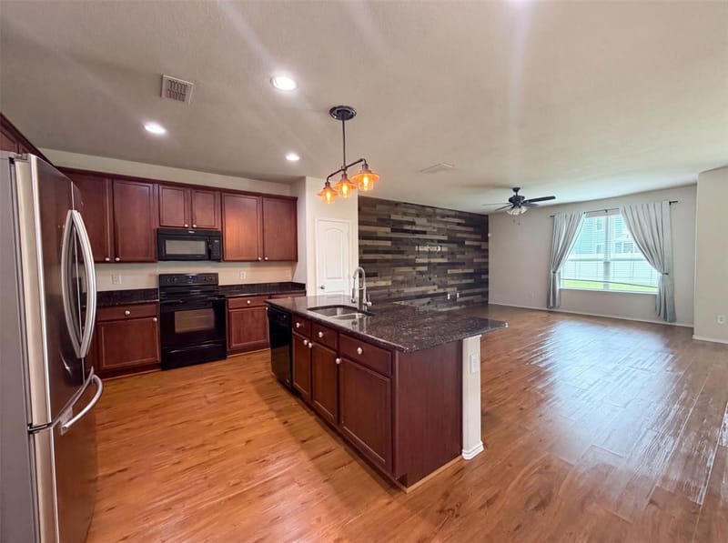 9165 Blackstone Drive, Providence Village TX 76227 - Photo 2