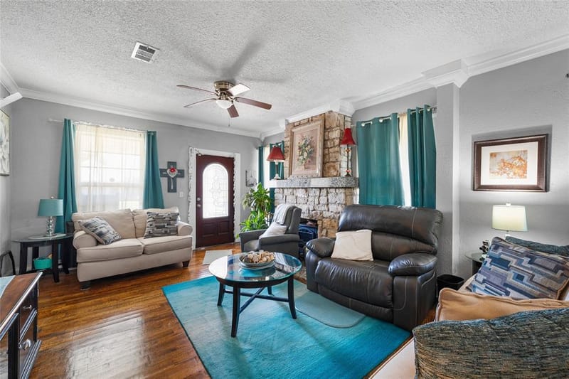 2700 Cole Avenue, Waco TX 76707 - Photo 4