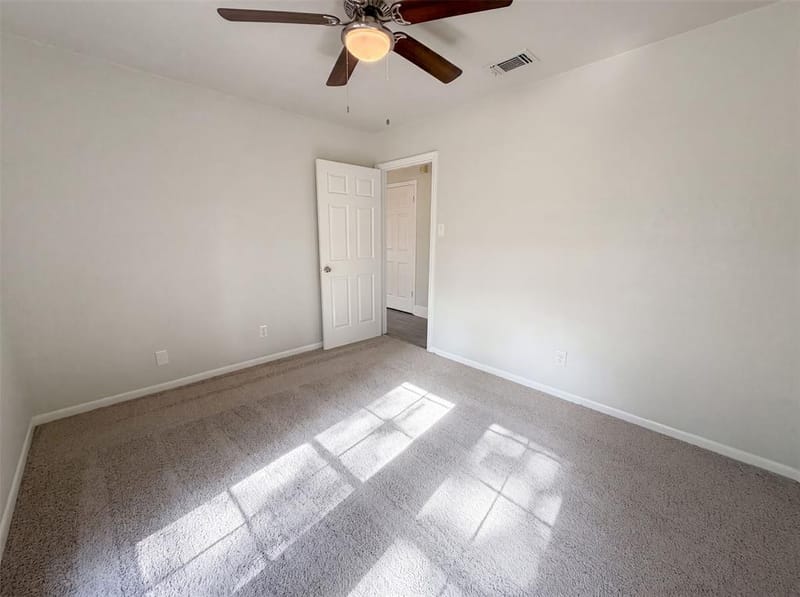 127 Jason Drive, Red Oak TX 75154 - Photo 9