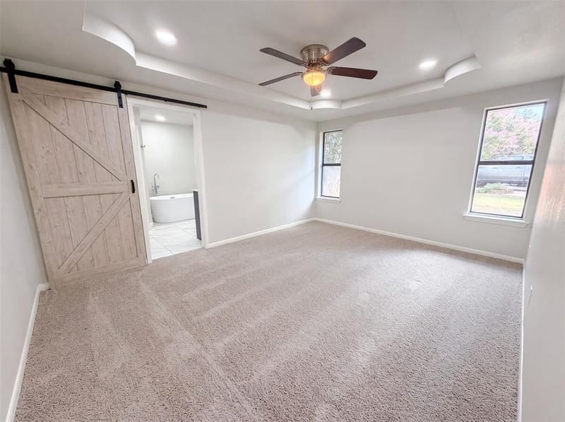 127 Jason Drive, Red Oak TX 75154 - Photo 4