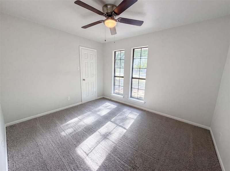 127 Jason Drive, Red Oak TX 75154 - Photo 8