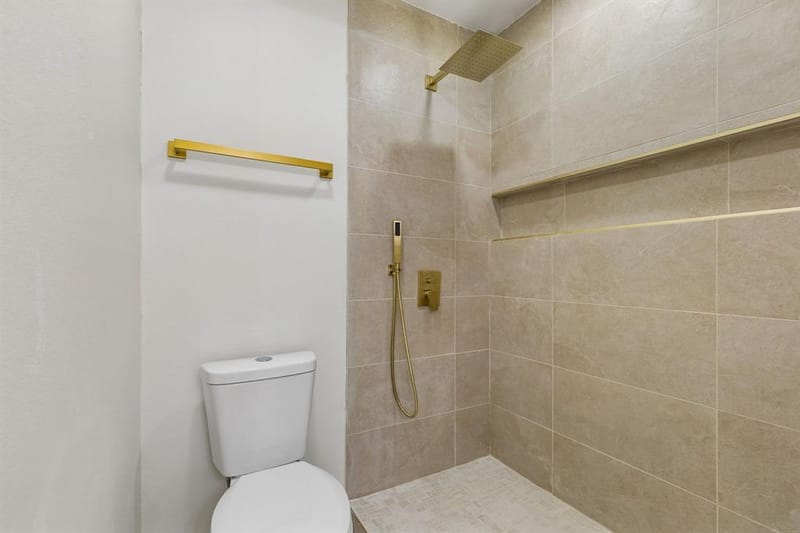 209 Sioux Street, Keller TX 76248 - Photo 7