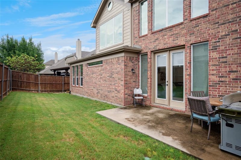 901 Oglethorpe Lane, Aubrey TX 76227 - Photo 37