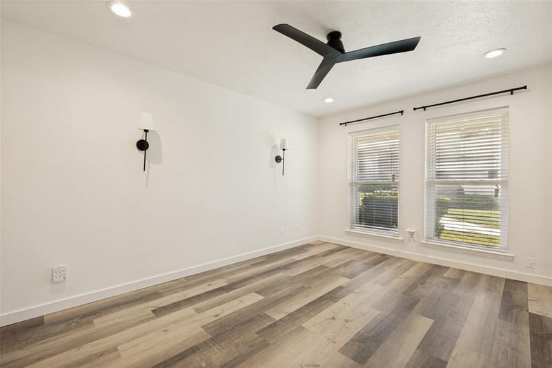 9650 Bryson Drive, Dallas TX 75238 - Photo 8