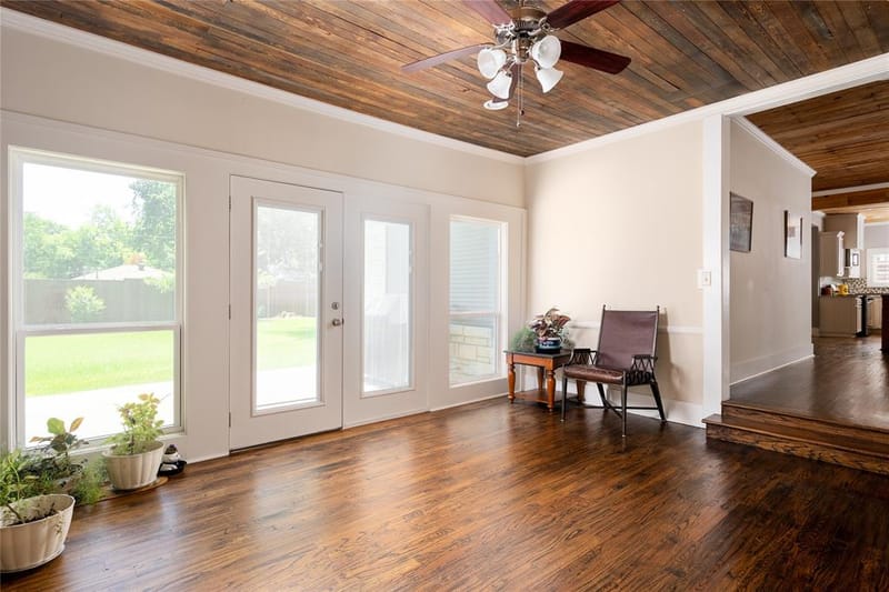 406 E Main Street, Whitesboro TX 76273 - Photo 17