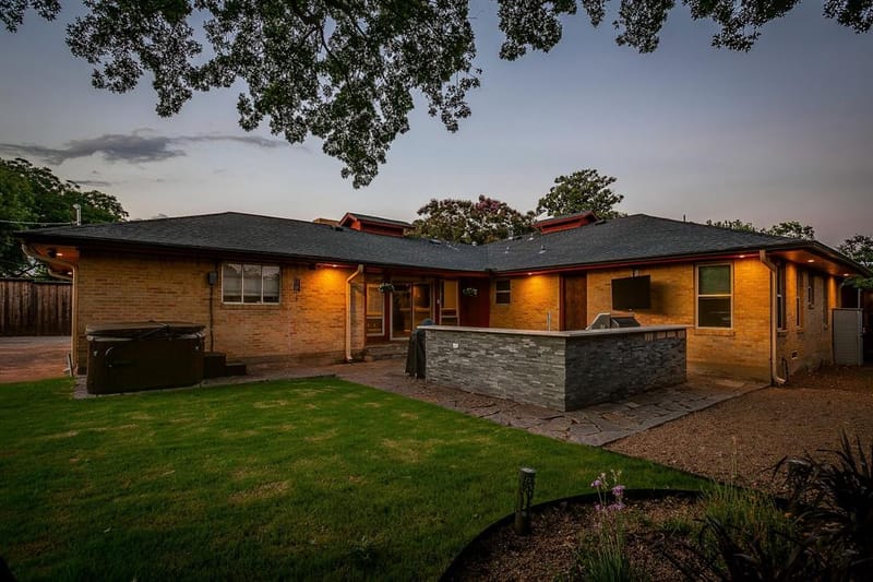 1839 Shelmire Drive, Dallas TX 75224 - Photo 36
