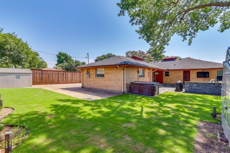 1839 Shelmire Drive, Dallas TX 75224 - Photo 32