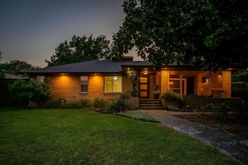 1839 Shelmire Drive, Dallas TX 75224 - Photo 34
