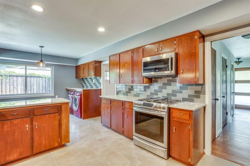 1839 Shelmire Drive, Dallas TX 75224 - Photo 11