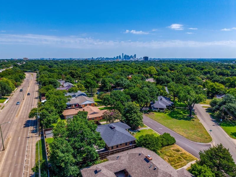 1839 Shelmire Drive, Dallas TX 75224 - Photo 39