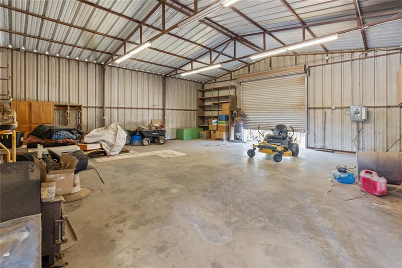 262 N Cheyenne Trail, Springtown TX 76082 - Photo 23