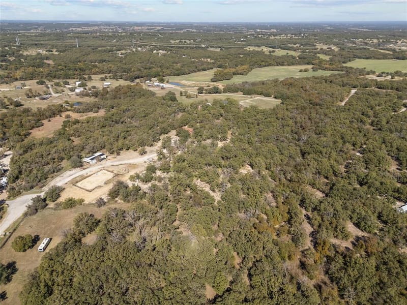 262 N Cheyenne Trail, Springtown TX 76082 - Photo 36