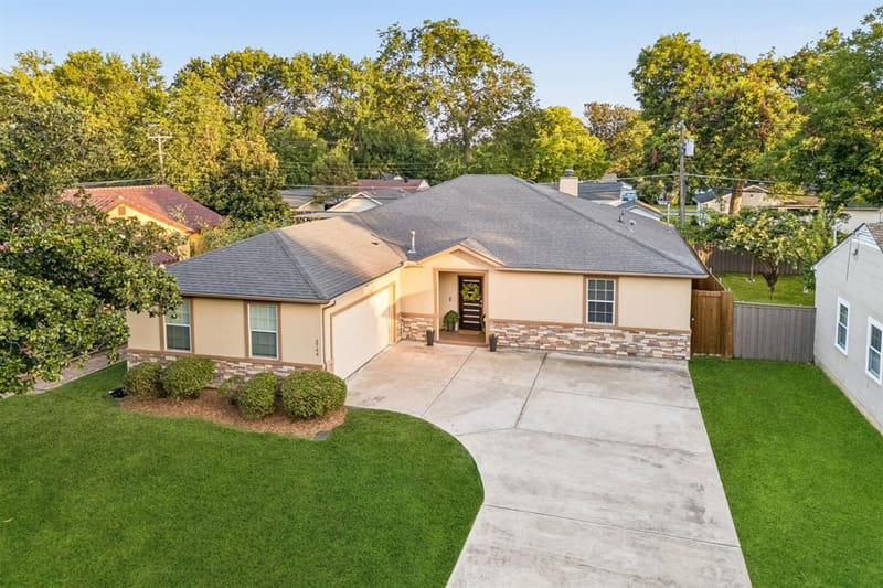3744 Highgrove Drive, Dallas TX 75220 - Photo 35