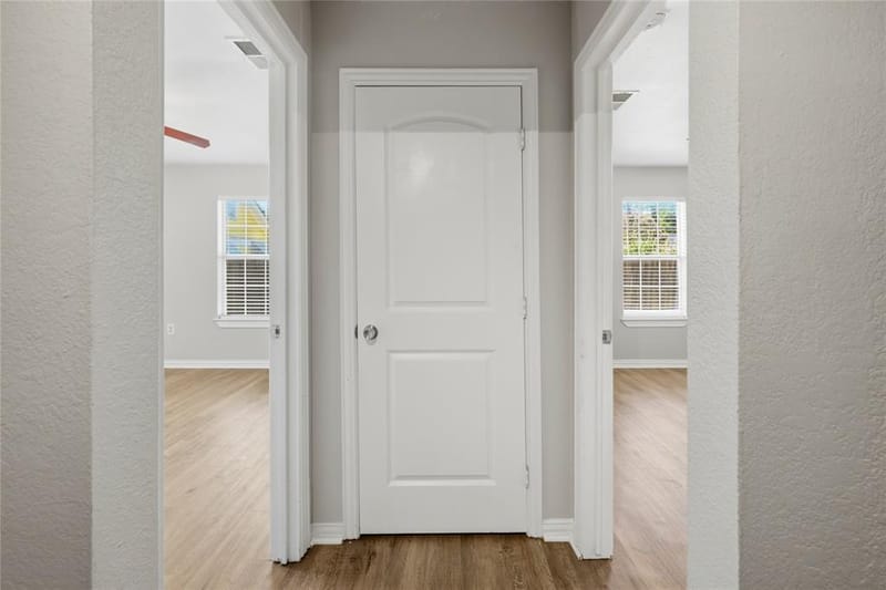 1143 Newport Avenue, Dallas TX 75224 - Photo 11