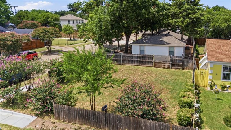 1143 Newport Avenue, Dallas TX 75224 - Photo 35