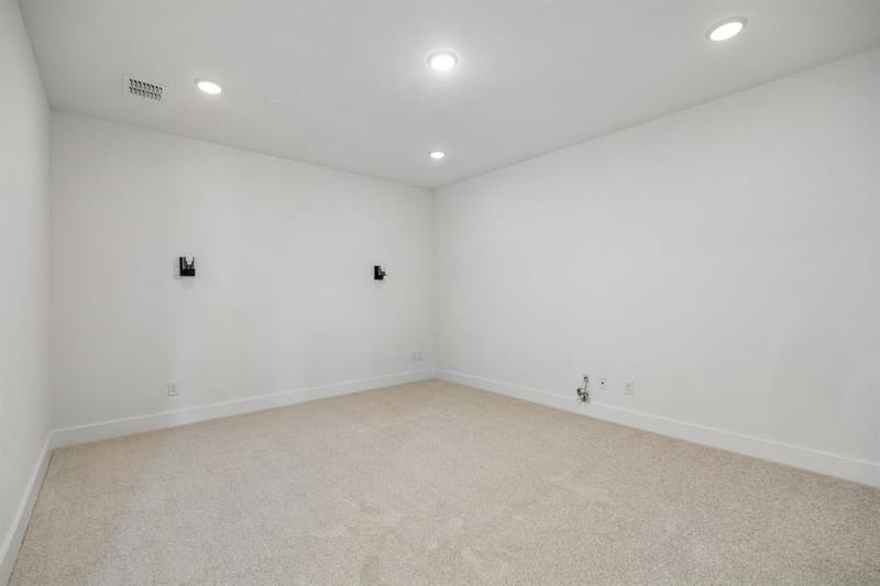 3571 Waldorf Drive, Dallas TX 75229 - Photo 23