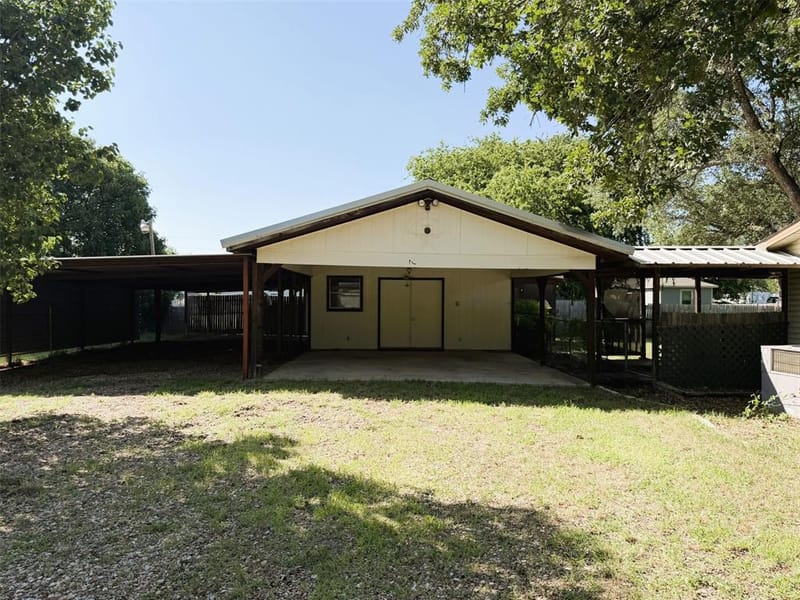 310 Taurus Road, Granbury TX 76049 - Photo 2