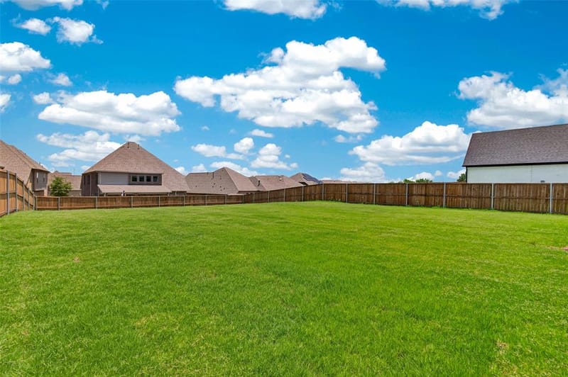 1010 Devonshire Drive N, Forney TX 75126 - Photo 32