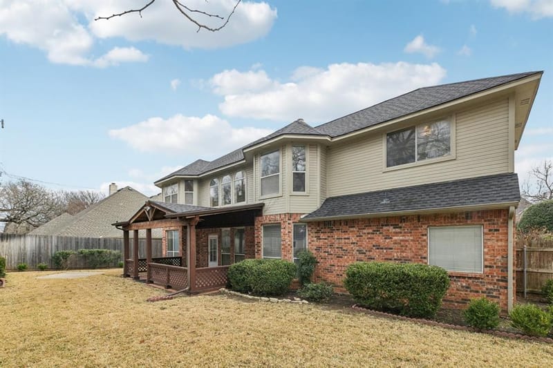 4519 Edge Creek Lane, Arlington TX 76017 - Photo 3