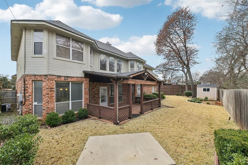 4519 Edge Creek Lane, Arlington TX 76017 - Photo 5