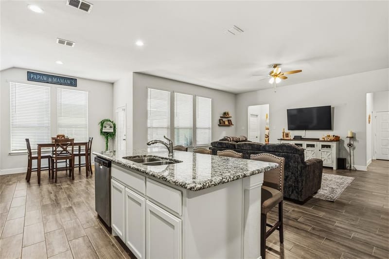 710 Truchas Avenue, Forney TX 75126 - Photo 9