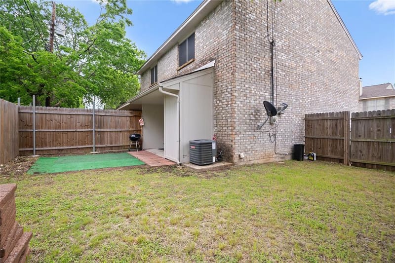 139 Graystone Place, Duncanville TX 75137 - Photo 7