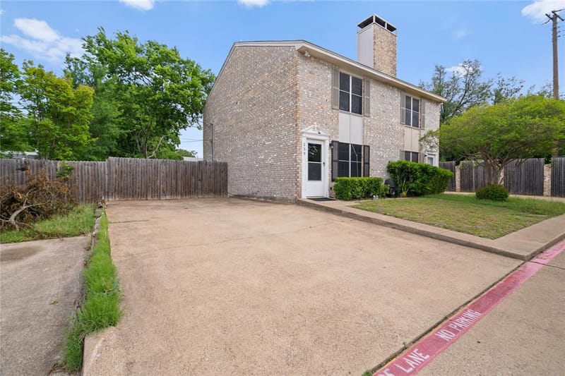 139 Graystone Place, Duncanville TX 75137 - Photo 4