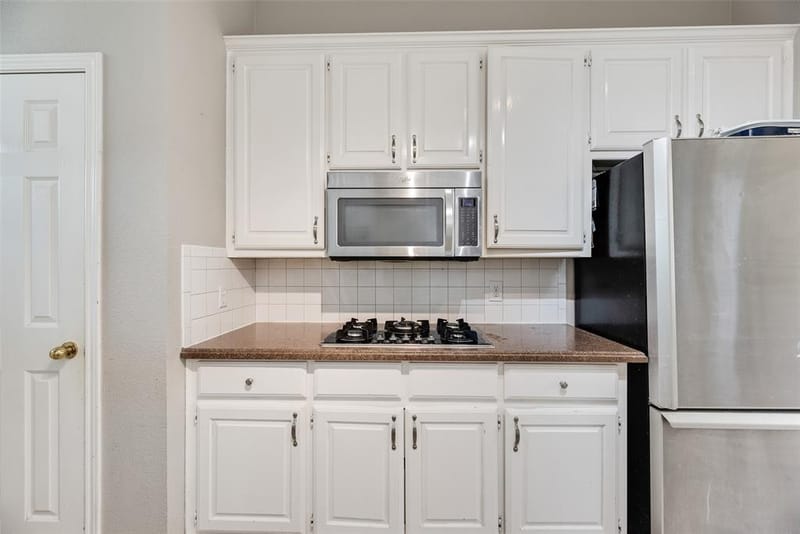 9018 Clearlake Drive, Rowlett TX 75088 - Photo 16