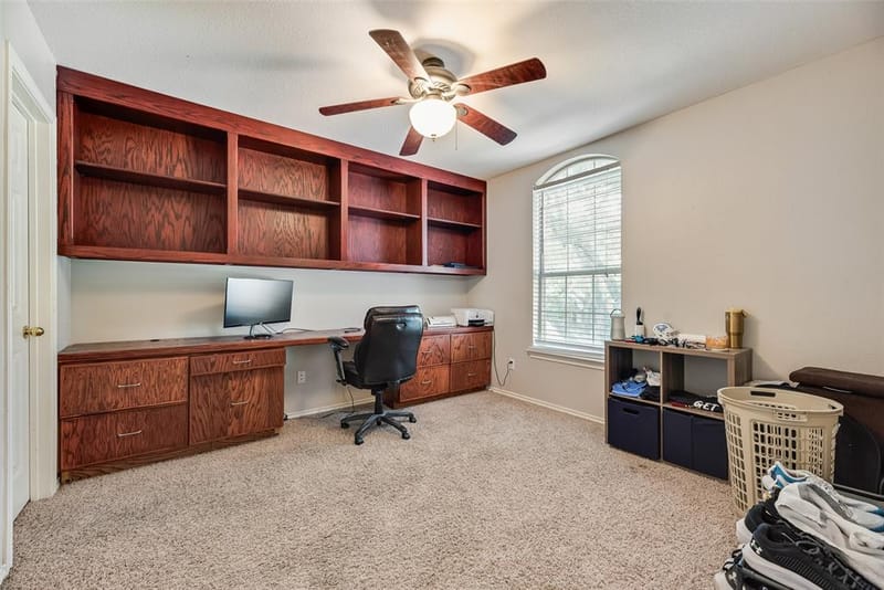 9018 Clearlake Drive, Rowlett TX 75088 - Photo 32