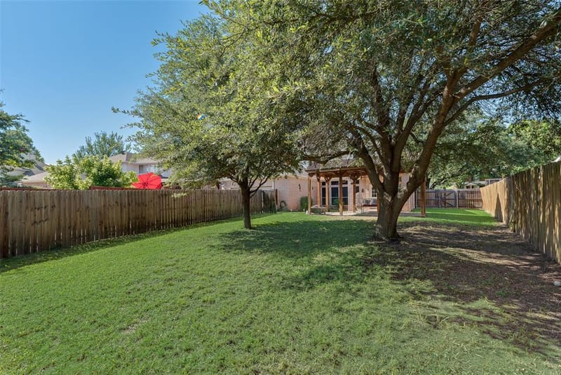 9018 Clearlake Drive, Rowlett TX 75088 - Photo 39
