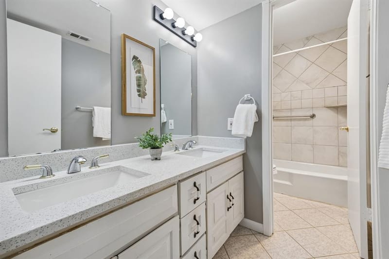 2920 Shady Lake Circle, Carrollton TX 75006 - Photo 24