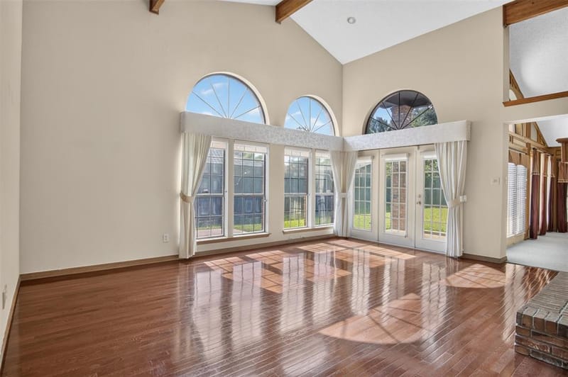 604 Gunnison Drive, Arlington TX 76006 - Photo 13