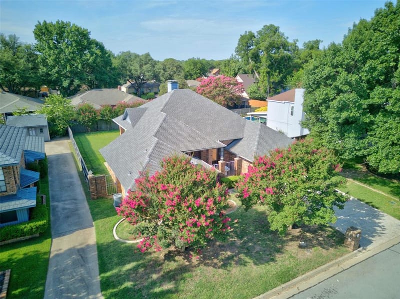 604 Gunnison Drive, Arlington TX 76006 - Photo 3