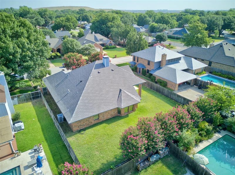 604 Gunnison Drive, Arlington TX 76006 - Photo 5